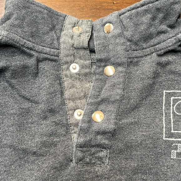 Disney 1/4 Button Down Mickey Sweater Men’s Size Extra Large - Picture 3 of 12